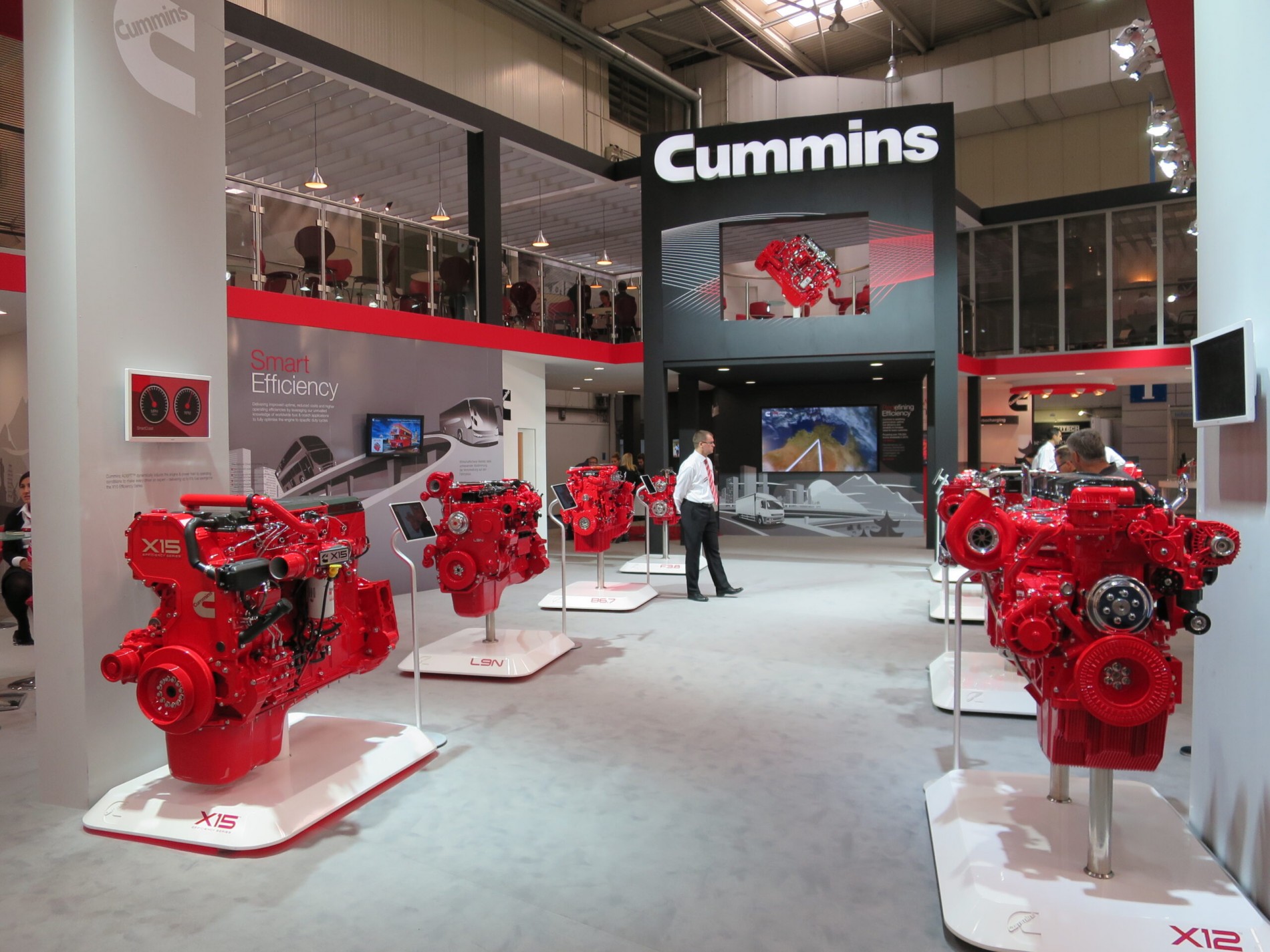 cummins_iaa_2016_1_travelarz-scaled